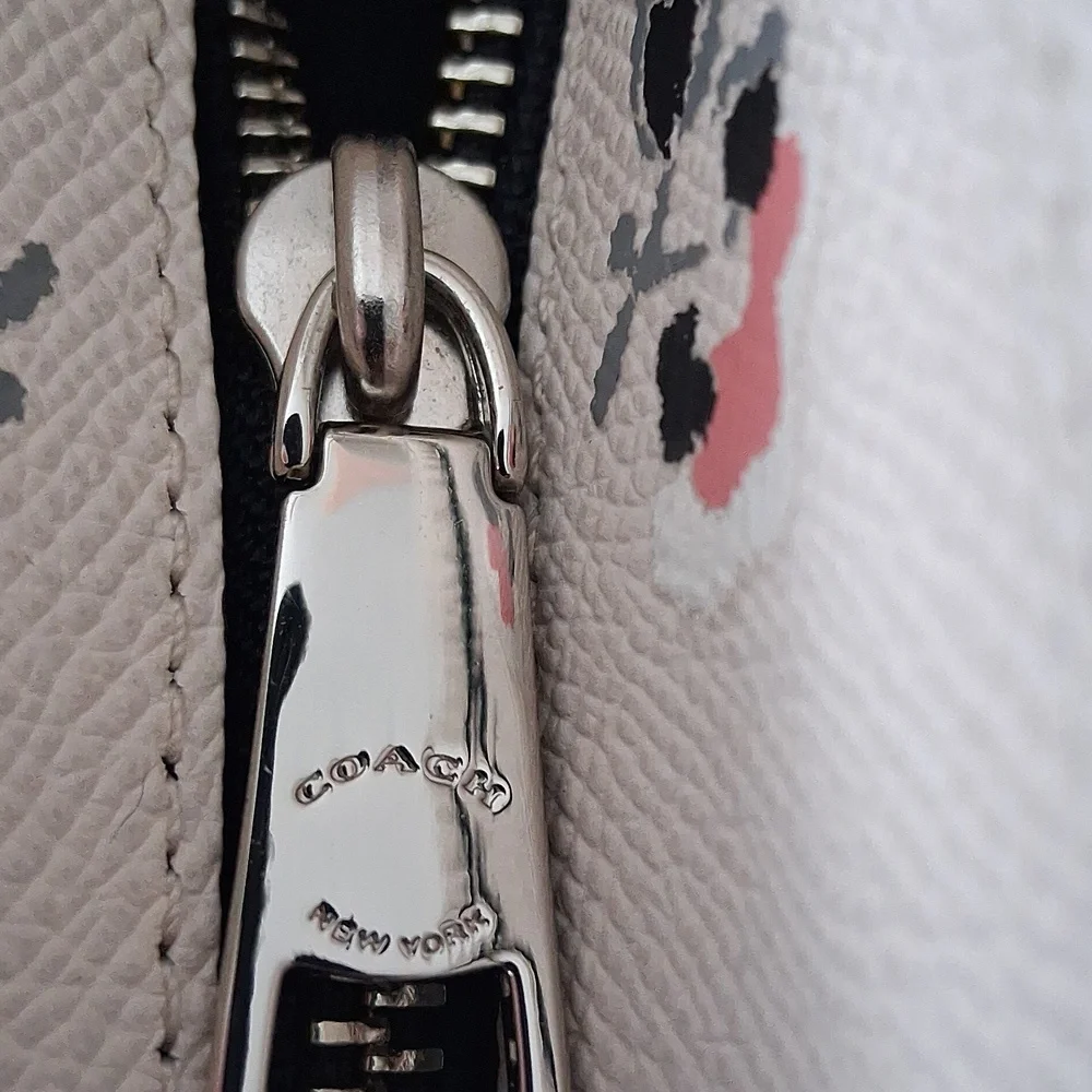 Coach Taxi Crossgrain Leather Tote Bramble Rose White Pink Floral Bag - Picture 9 of 16